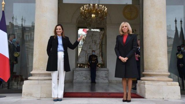 comparan a Beatriz Gutiérrez Müller con Angelica Rivera