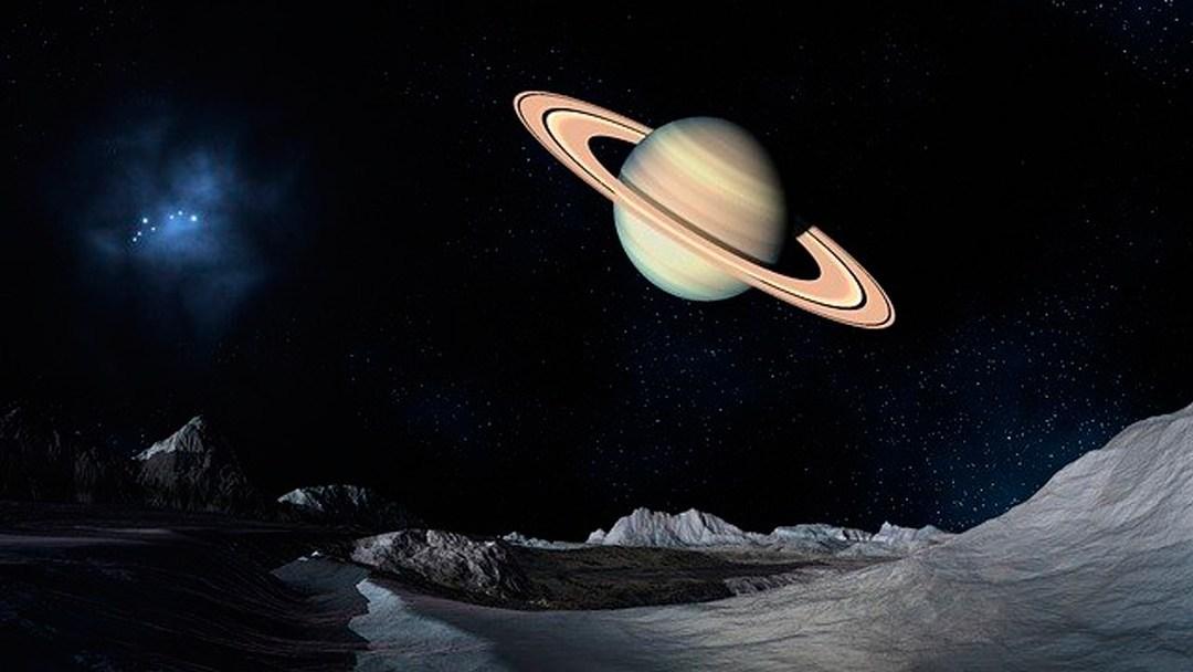 Saturno