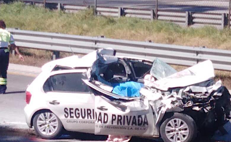 MUERTOS. Dos jóvenes iban en este coche; se llamaban Alexis y Daniel