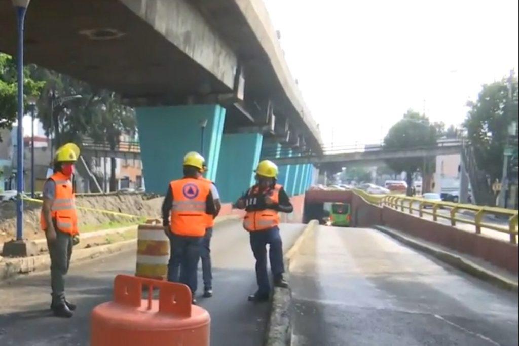 Cae estructura de puente perteneciente a la Línea 4 del Metro en Congreso de la Unión