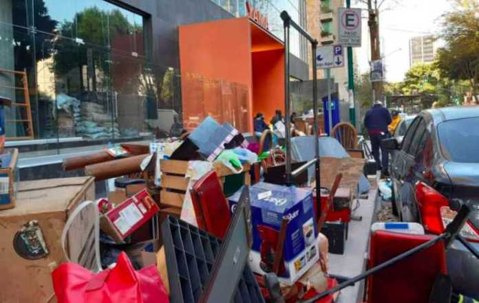 Desalojan a 12 familias de edificio en la colonia Juárez