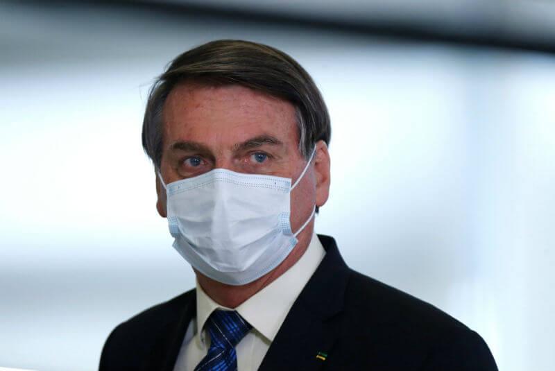 Brasil registra 307 decesos por Covid-19; a Bolsonaro no le preocupan retrasos en la vacuna