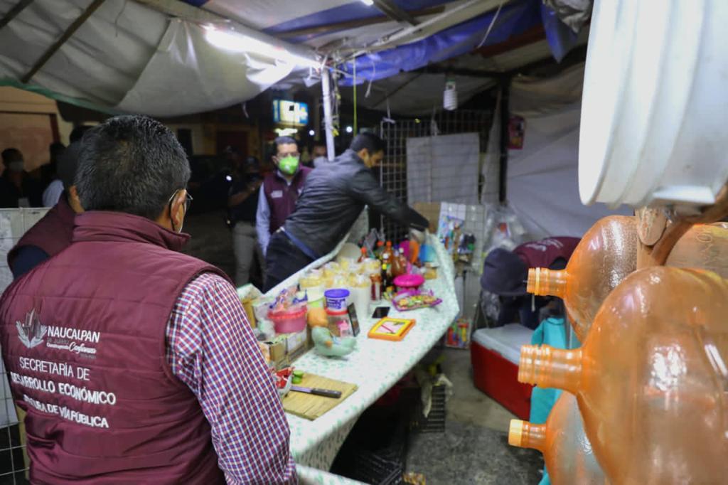 Desmantelan en Naucalpan seis negocios ambulantes de micheladas