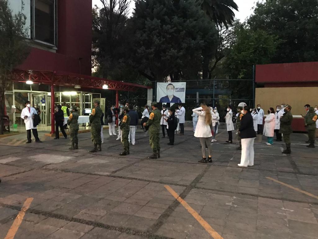 ATENCIÓN: Se puso en México la primer vacuna contra el Covid; dicen que «duele un poquito»