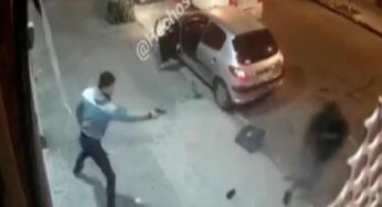 VIDEO | Rateros intentan asaltarlo; era policía y les disparó