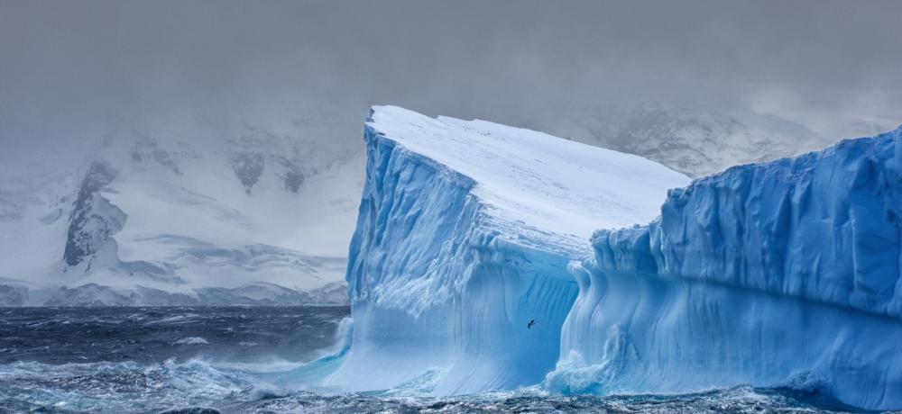 Iceberg más grande del mundo se rompe