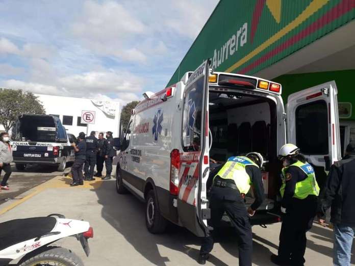 Balean-a-empleado-de-Peñafiel-dentro-de-un-Aurrera-de-Cuautitlán-Izcalli-2