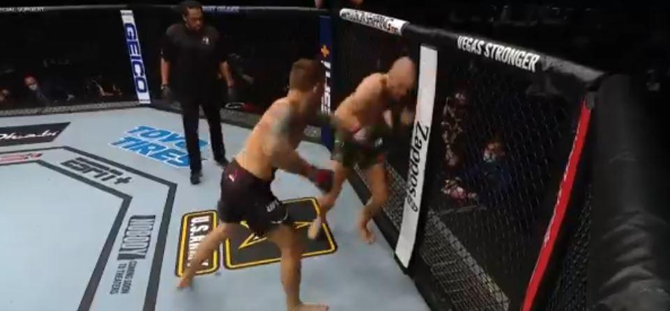 VIDEO | Conor McGregor es noqueado por primera vez en su carrera