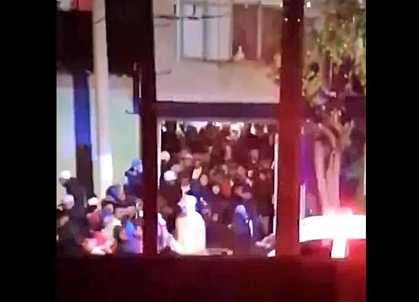 «VIDEO: Suspenden baile sonidero en Edomex pese a Semáforo Rojo; ¡desalojaron a más de 200 jóvenes!