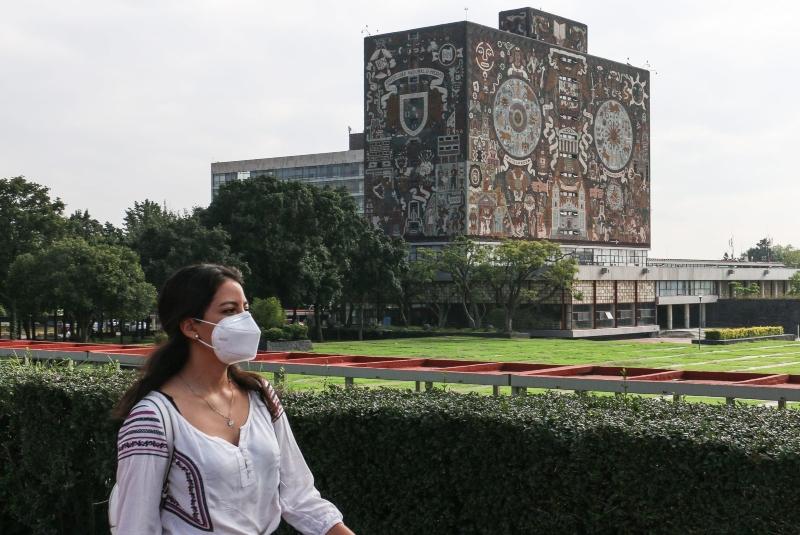 UNAM se ofrece para auxiliar en la estrategia de vacunación masiva contra Covid-19