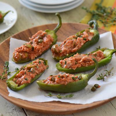 Chiles rellenos de atún