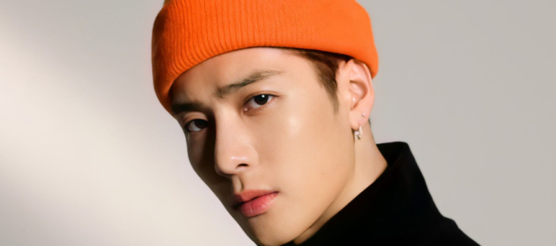 Jackson de GOT7 encabeza las clasificaciones de Billboard con su canción ‘Alone’