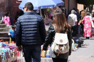 Viven queretanos un San Valentín diferente