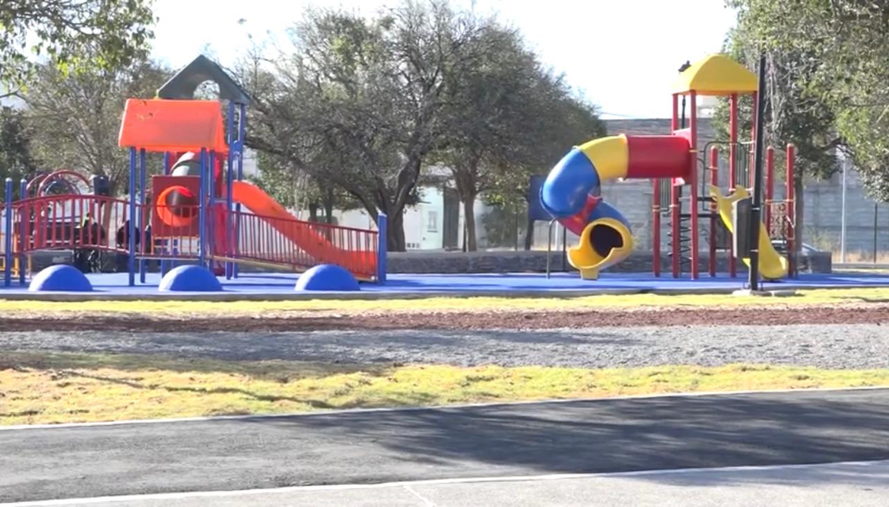 Municipio de Querétaro entregó el Parque Universo 2000 a los colonos