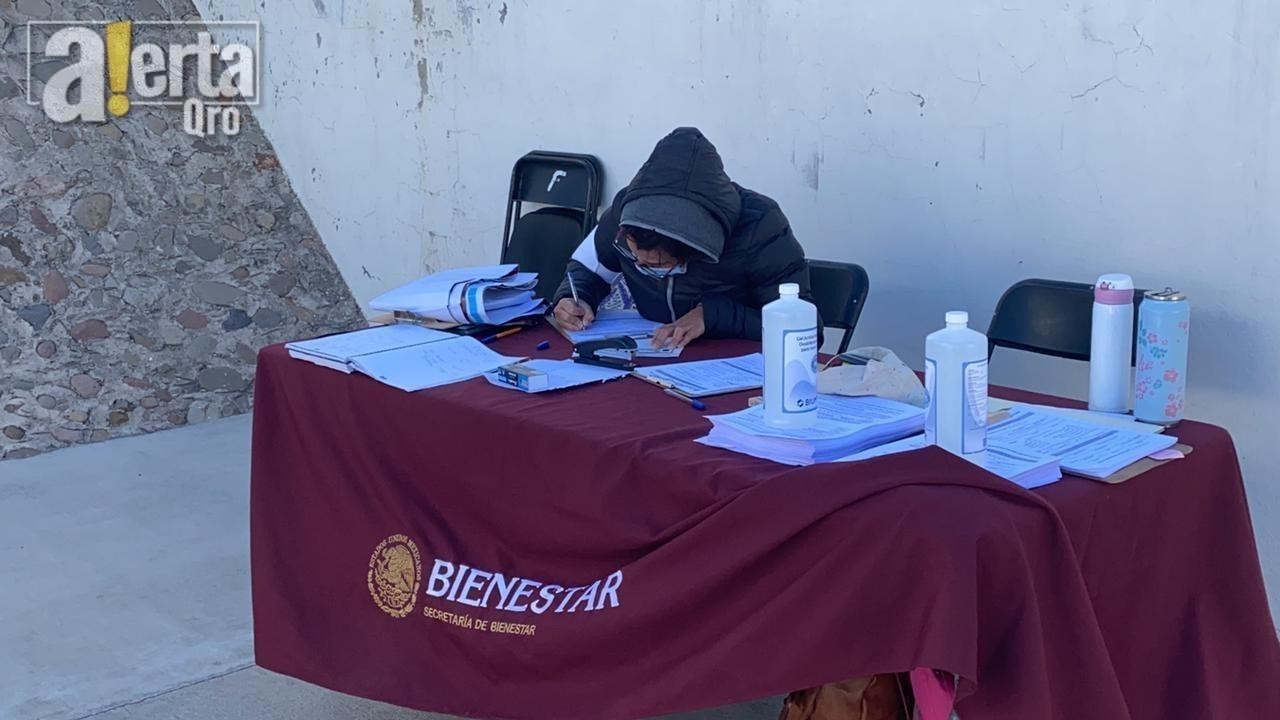 Arranca campaña de vacunación para adultos mayores en Querétaro