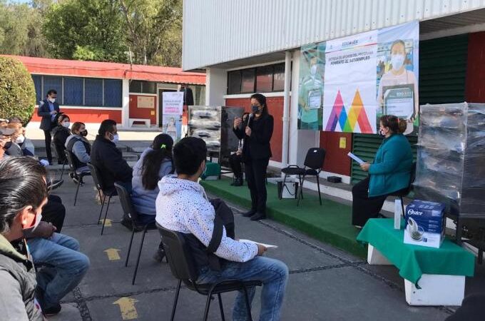 #GEM ENTREGA APOYOS DEL PROGRAMA DE FOMENTO AL AUTOEMPLEO A PEQUEÑOS NEGOCIOS. #GEM ENTREGA APOYOS A CUIDADORES DE LOS BOSQUES M…