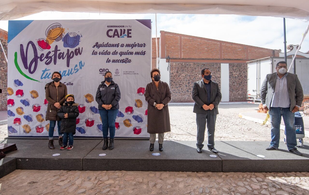 Entrega El Marqués 2 toneladas de tapas de plástico al programa Destapa tu causa |