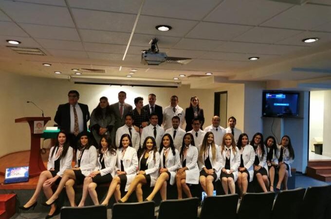 ES #IMIEM LIDER EN FORMACIÓN DE MÉDICOS ESPECIALISTAS; EGRESAN 38 RESIDENTES. SECRETARÍA DE LA CONTRALORÍA FACILITA A #CODHEM LA…