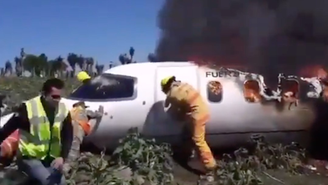 Al menos 7 miembros de la Fuerza Aérea mexicana murieron en trágico accidente