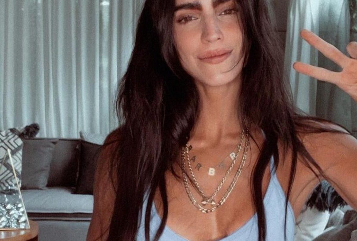 Bárbara de Regil muestra rutina de glúteo para hacer en casa |
