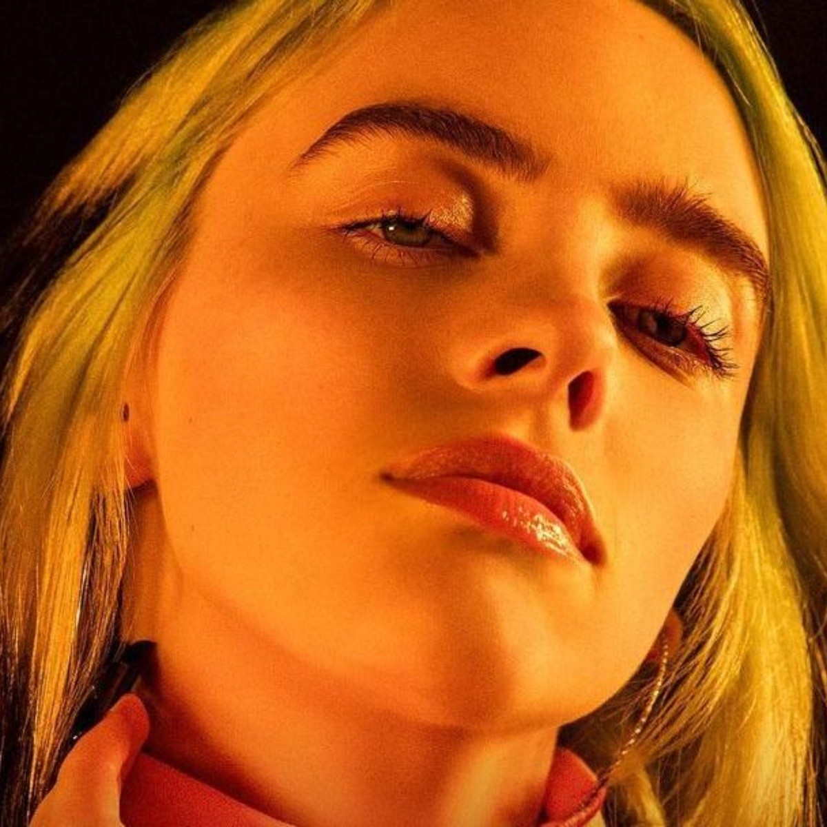 Billie Eilish reacciona a su documental y esto fue lo que pasó