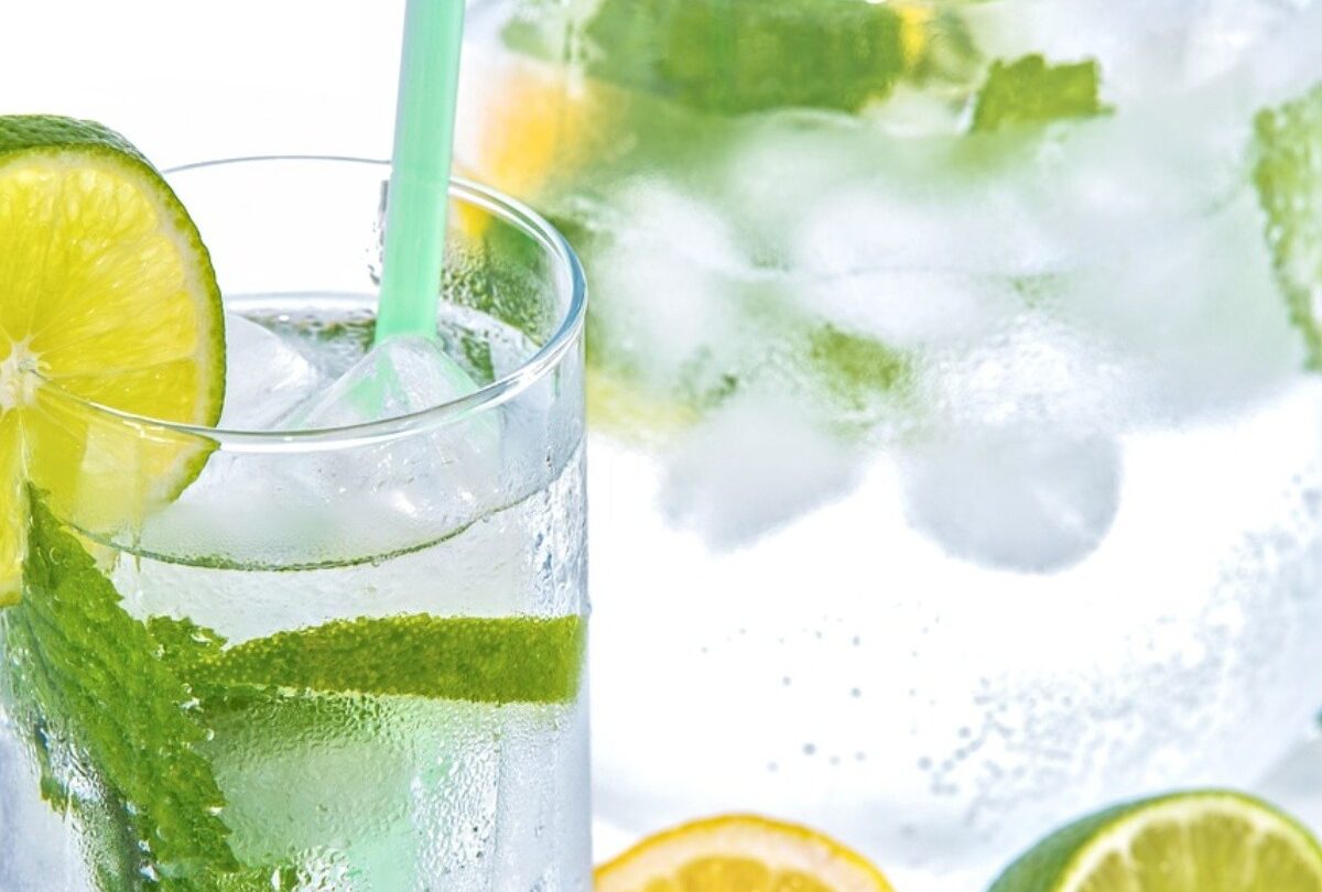 Receta Jugo de limón con jengibre y menta una opción para refrescarse |