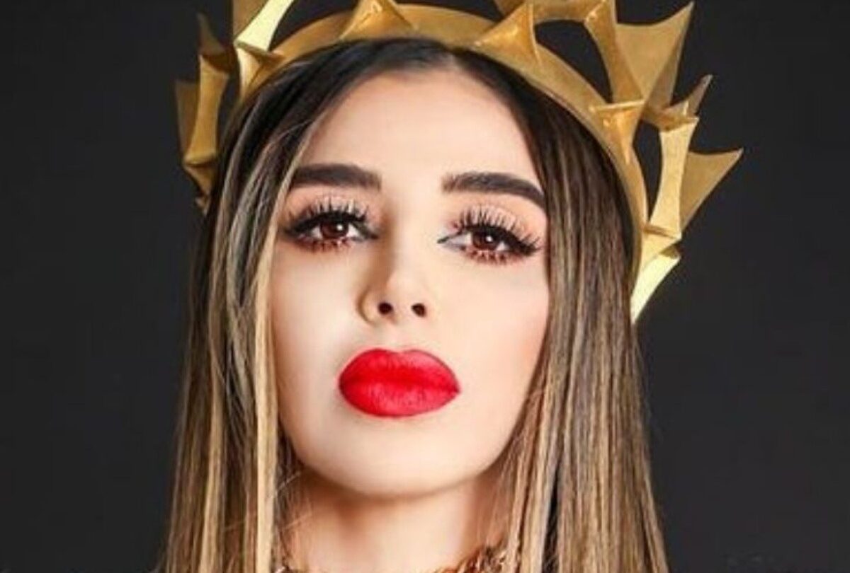 Vestida de novia post de Emma Coronel antes de ser detenida |