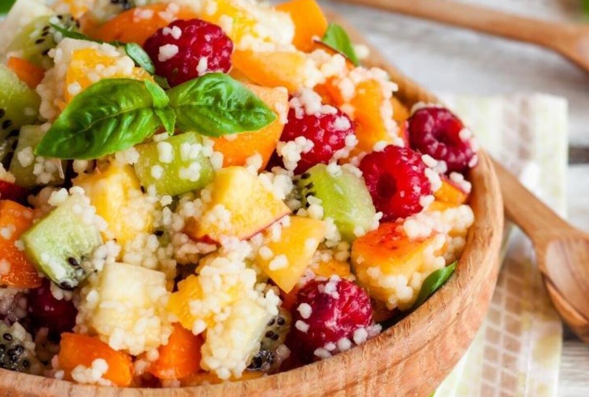 Ensalada de frutas con azúcar y limón receta fácil y rápida |
