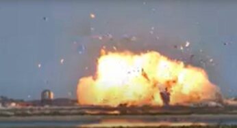Impactante momento en el que cohete de SpaceX explota en maniobras de aterrizaje
