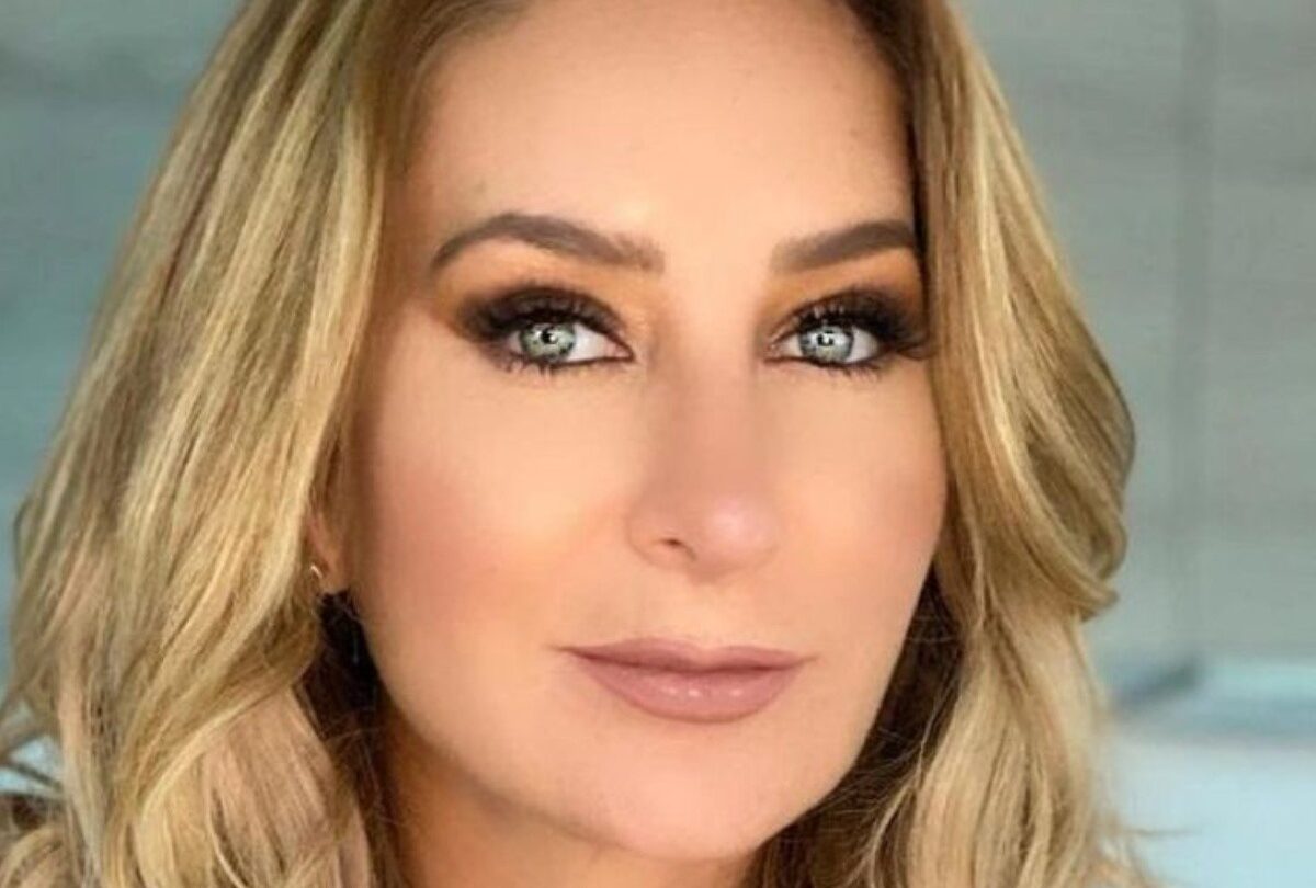 Guapa y de su mano hija de Geraldine Bazán debuta como actriz |