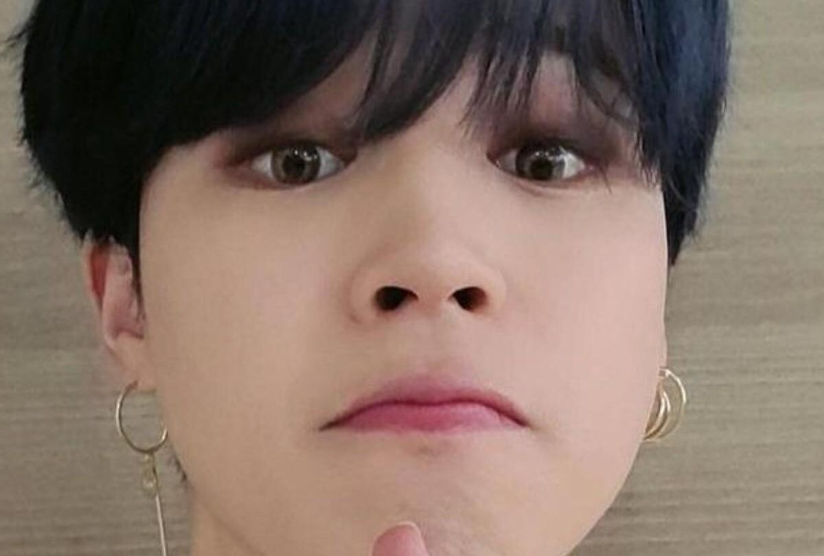 5 Looks casuales inspirados en Jimin para lucir siempre increíble |