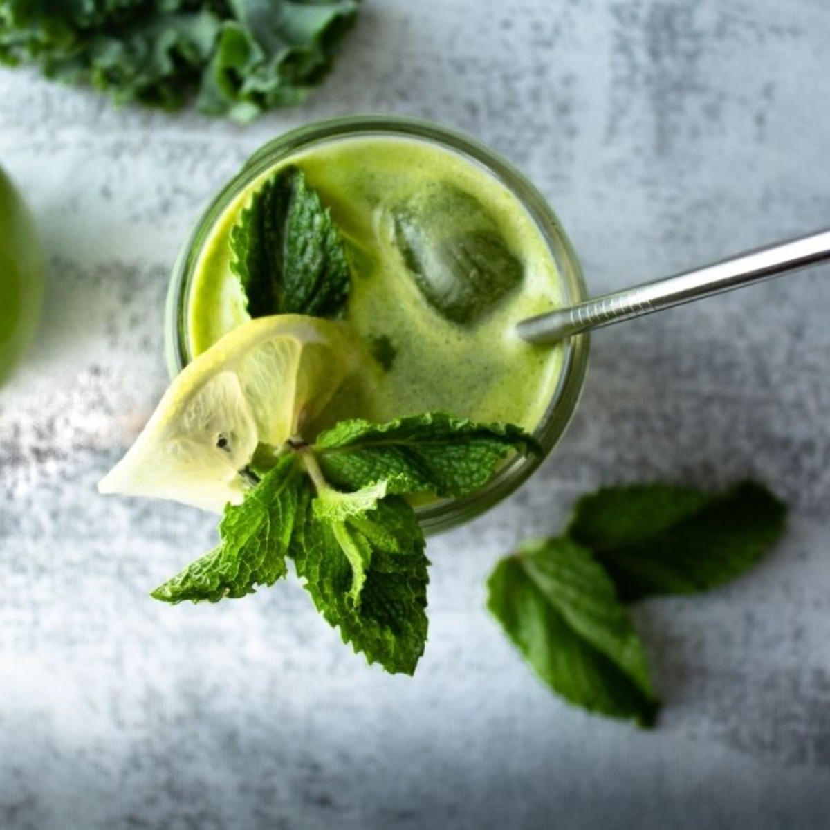 Jugo verde con avena para limpiar tu cuerpo y poder adelgazar sin sufrir hambre