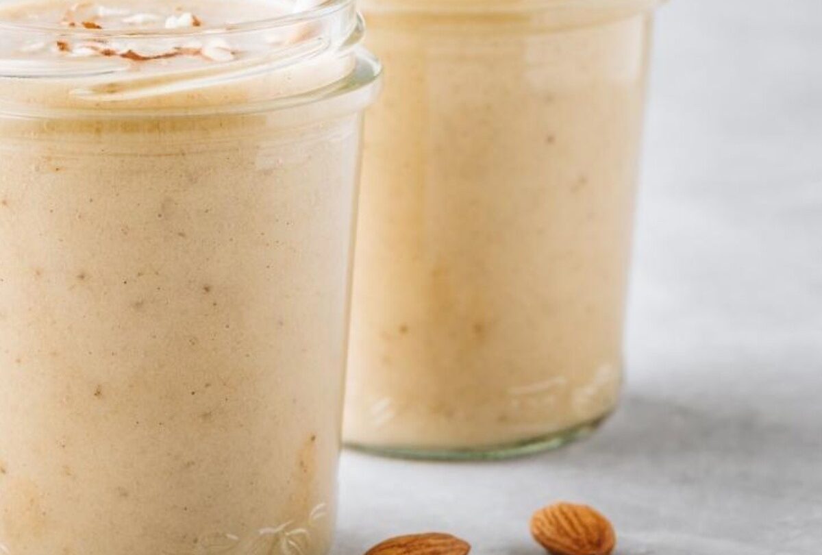 Desayuno saludable batido de avena con almendras listo en 5 minutos |