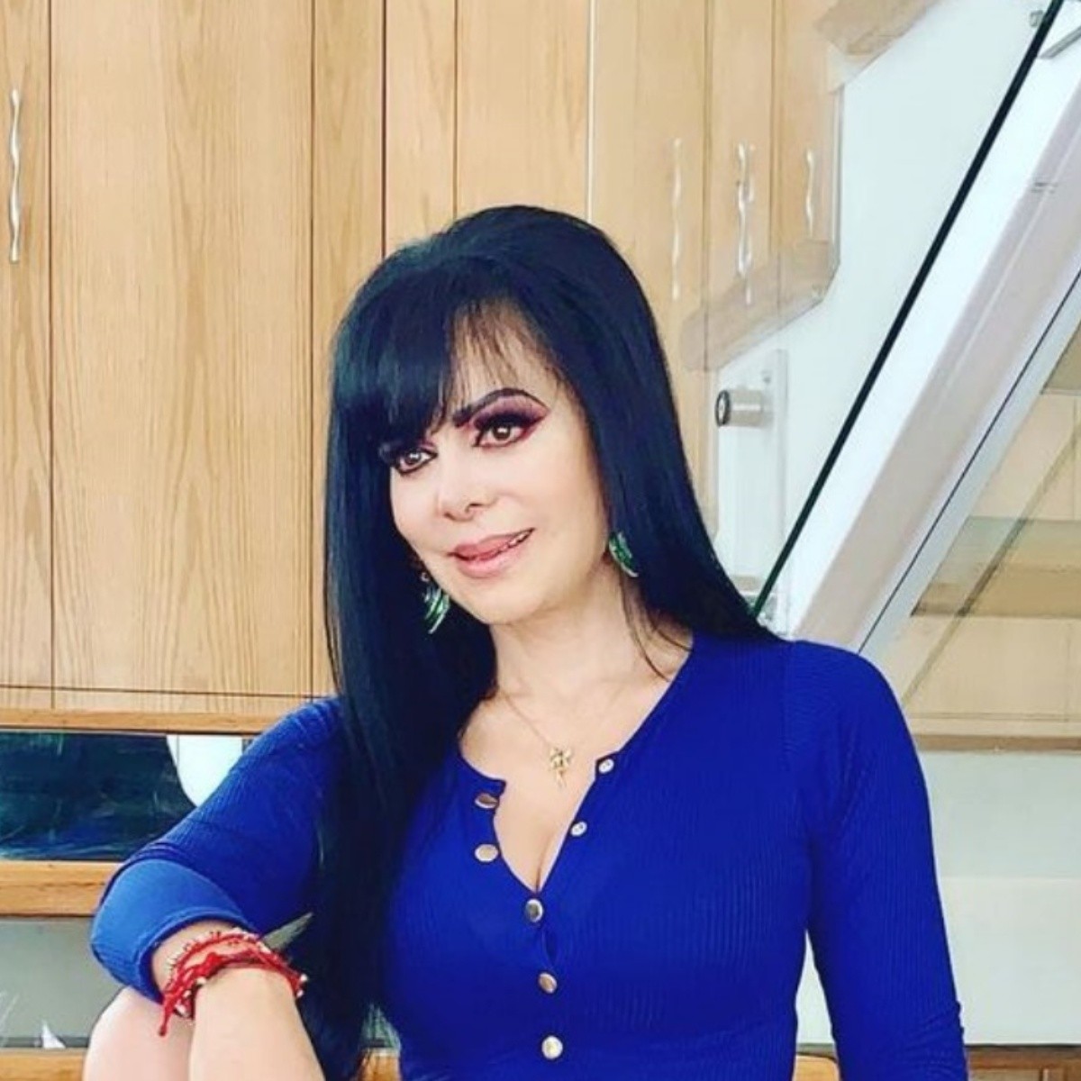 Maribel Guardia te reta a hacer 300 abdominales diarias