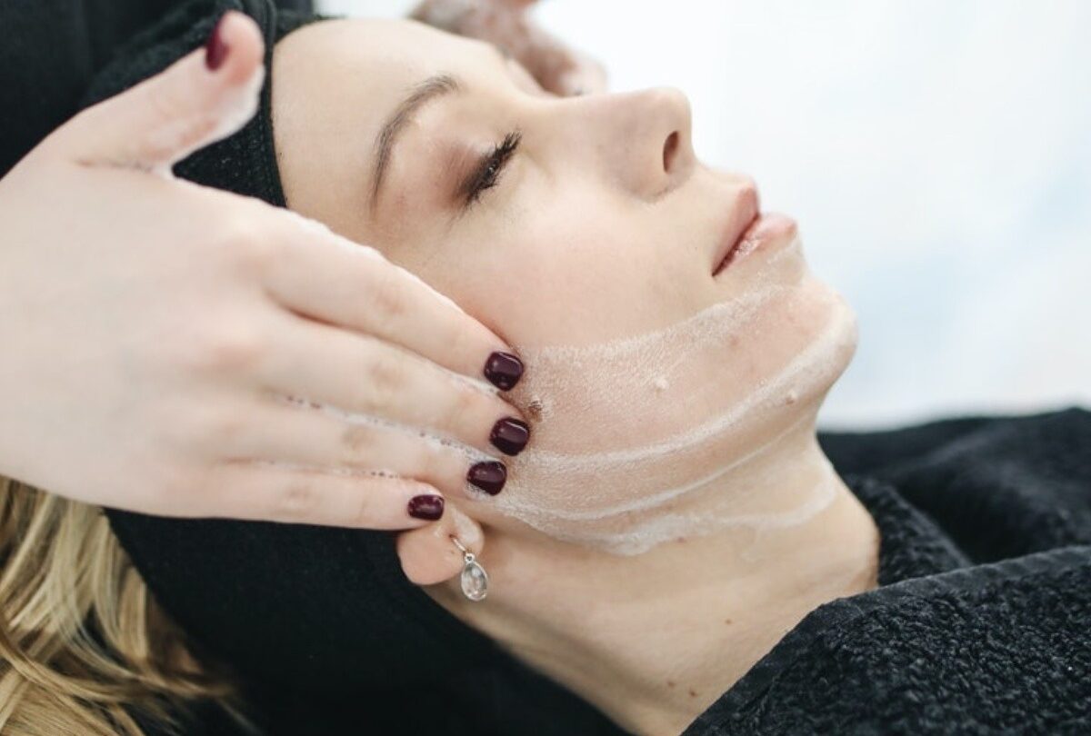 Mascarilla de aloe vera para rejuvenecer y ocultar arrugas |