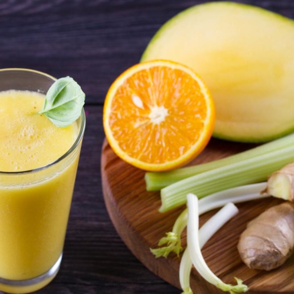 Jugo de naranja con apio y jengibre, cómo hacerlo y sus beneficios