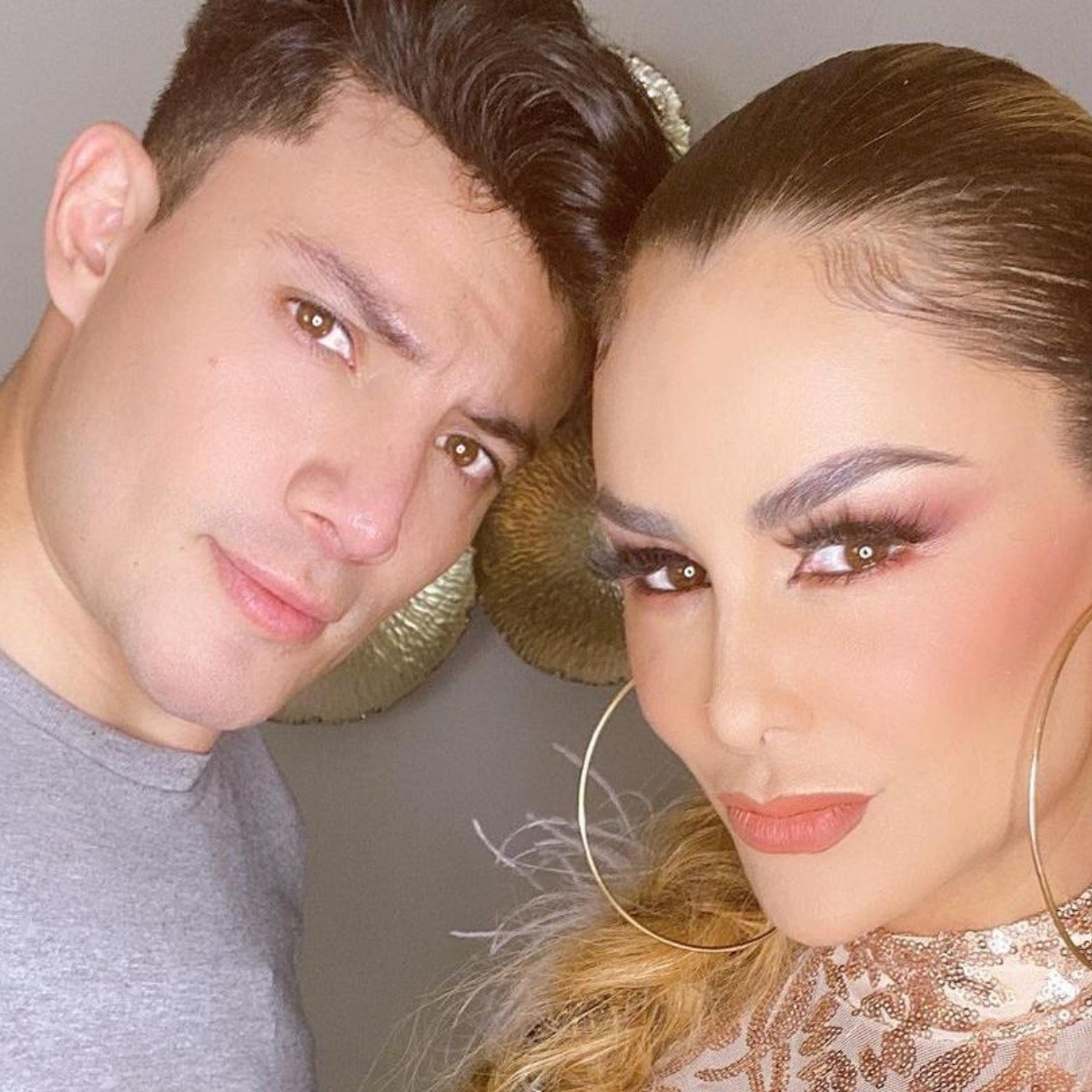 Ninel Conde sube atrevida foto en bikini y presume cuerpazo