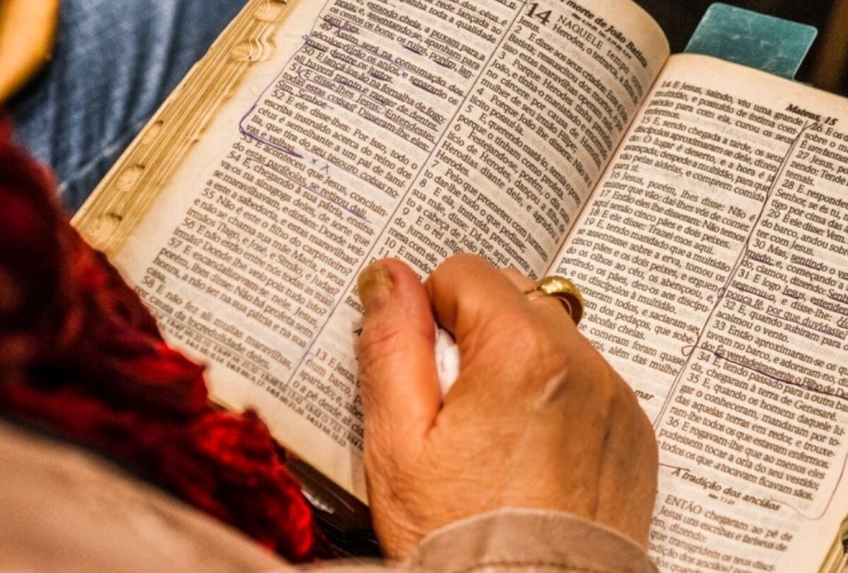 Rezar 3 oraciónes en latin para pedir salud en tu vida y la de tu familia |