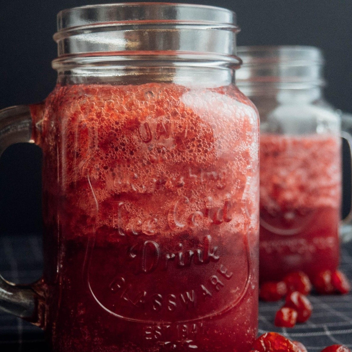 Jugo de arándanos frescos con limón, listo en 5 minutos