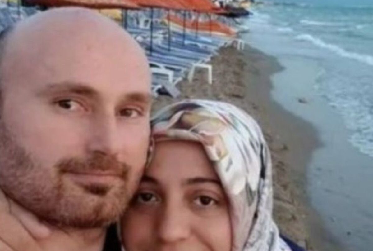 Posa con su esposa embarazada antes de lanzarla para cobrar su seguro |