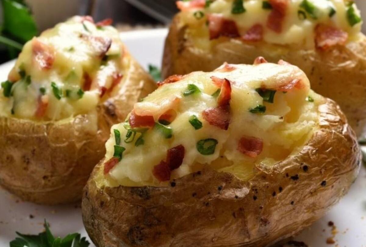 Receta de papas con queso al horno hechas en papel aluminio |