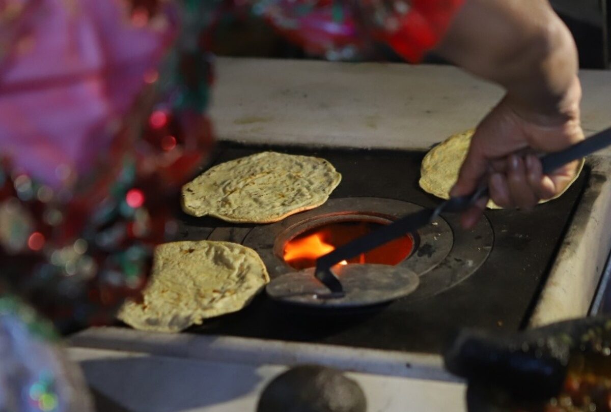 La vida de mujeres indígenas mejora con las estufas ecológicas |