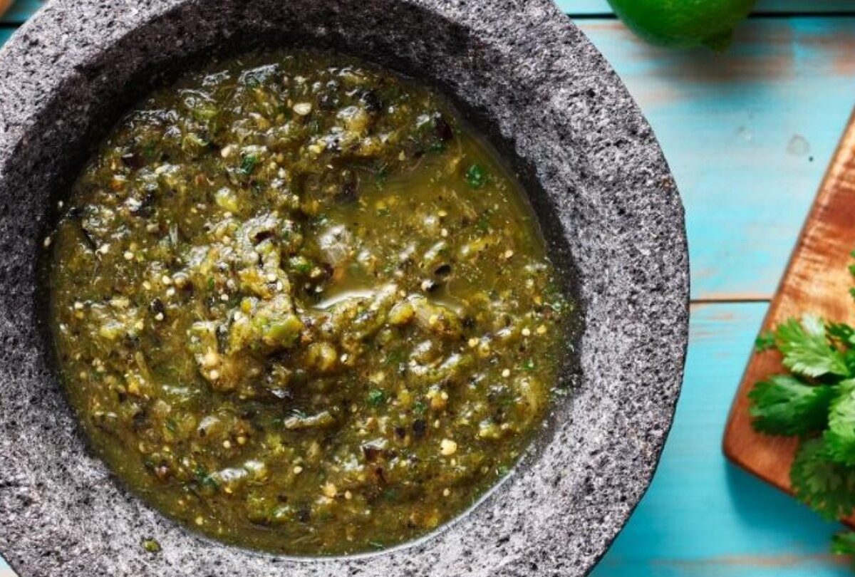 Receta fácil de salsa de tomate para tacos de lengua |