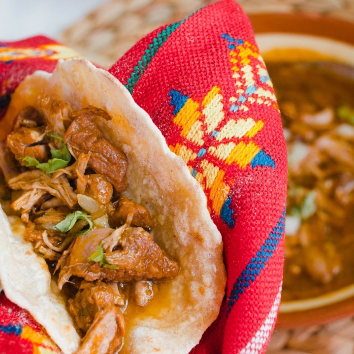 Cómo hacer birria de res estilo Jalisco en olla exprés