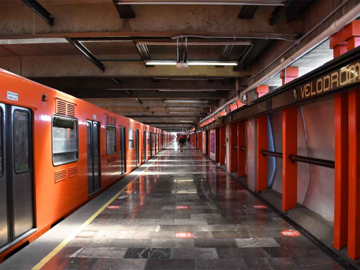 Metro anuncia cierre en tres estaciones de Línea 9