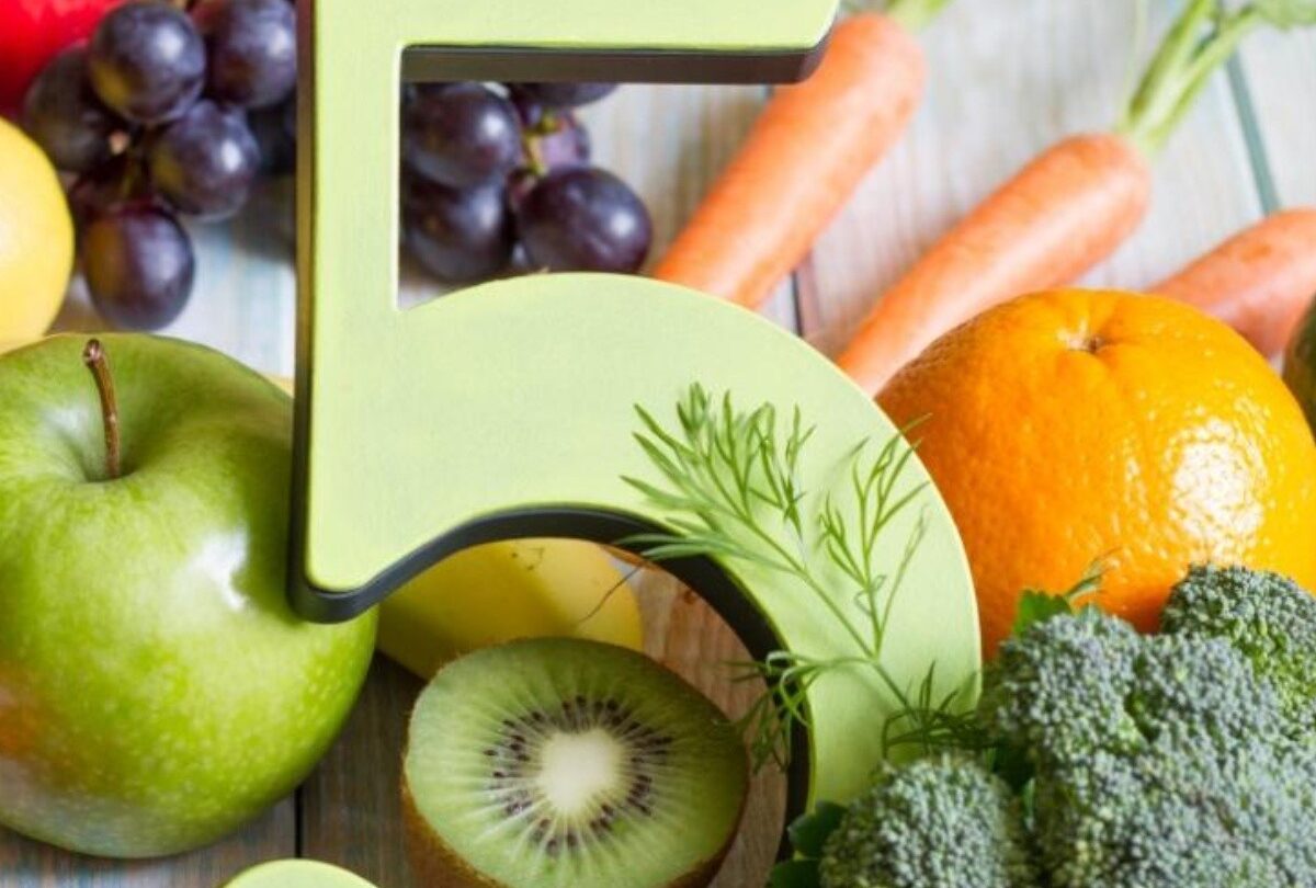 Comer cinco frutas y verduras al día es un error confirma estudio |