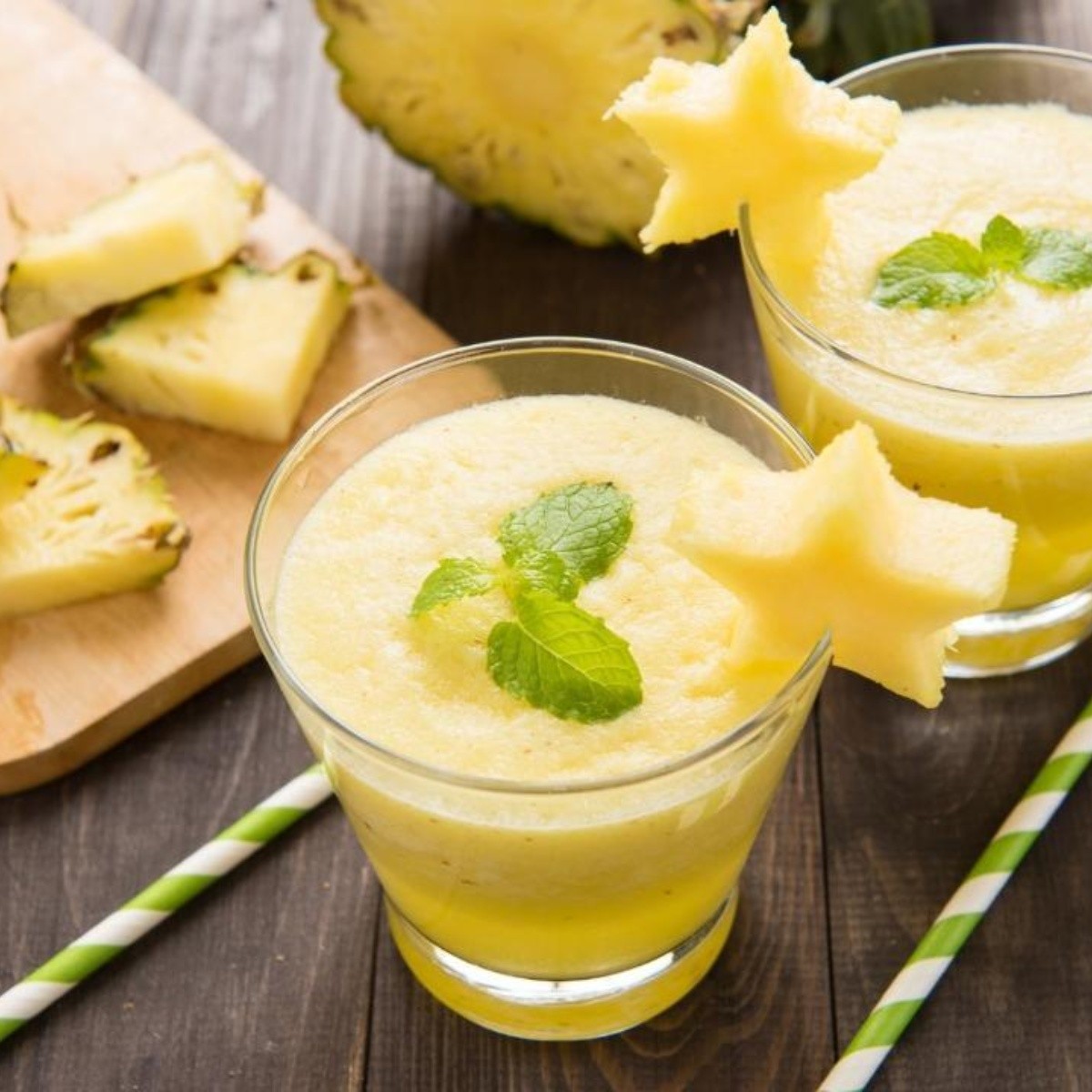 Jugo de piña con hierbabuena, para qué sirve y cómo hacerlo