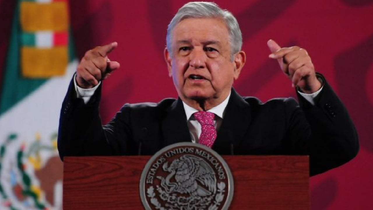 “No hay relación entre la muerte de una mujer y la vacuna de Covid-19”, AMLO