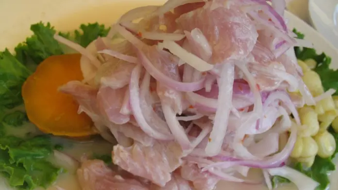 Un Ceviche, estilo peruano. El Ceviche.