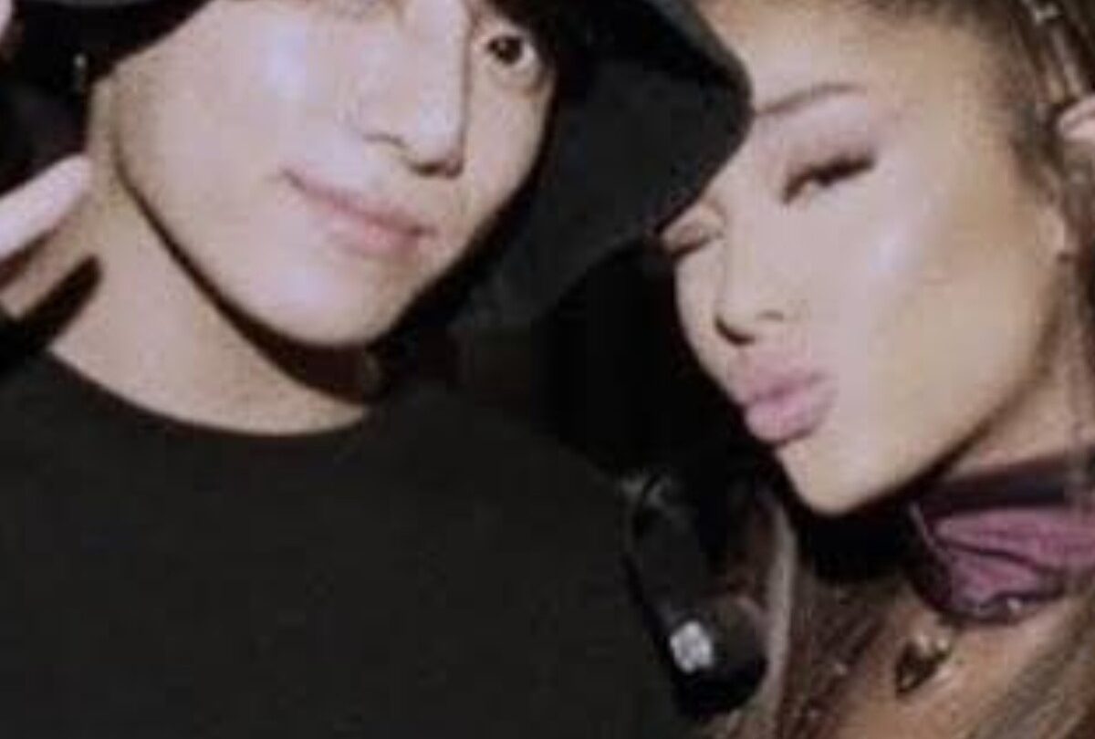 Jungkook y Ariana Grande tienen los mejores tattoos en las manos